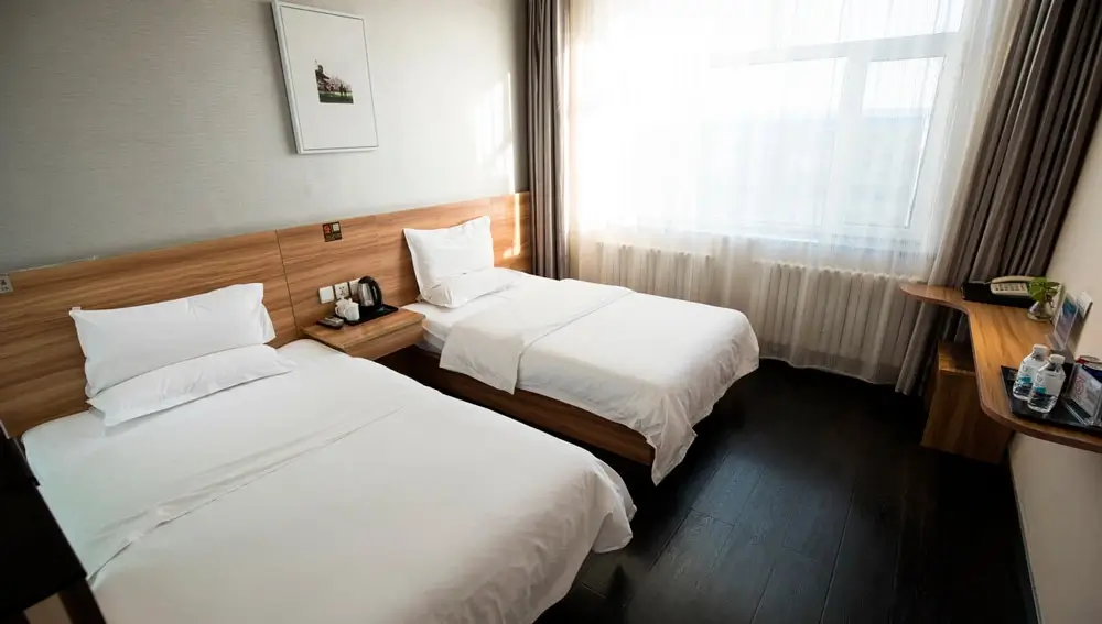 hotel2